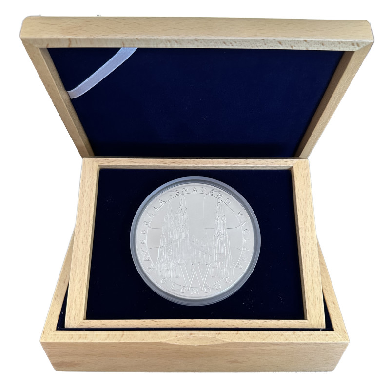 Platinová medaila 500 g Dóm sv.Václava v Olomouci