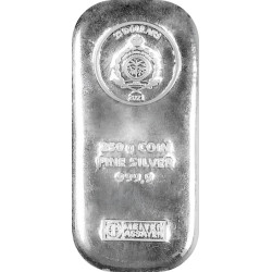 Strieborná minca v tvare...